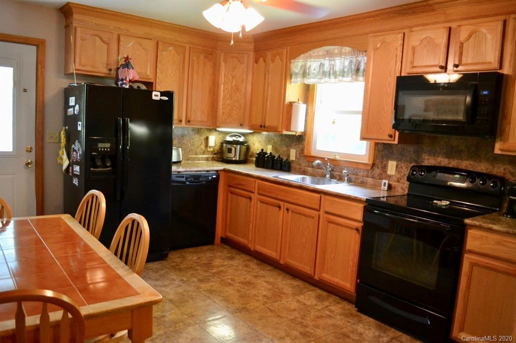 917 Coopers Gap Road Rutherfordton, NC 28139 - Photo 3 of 20