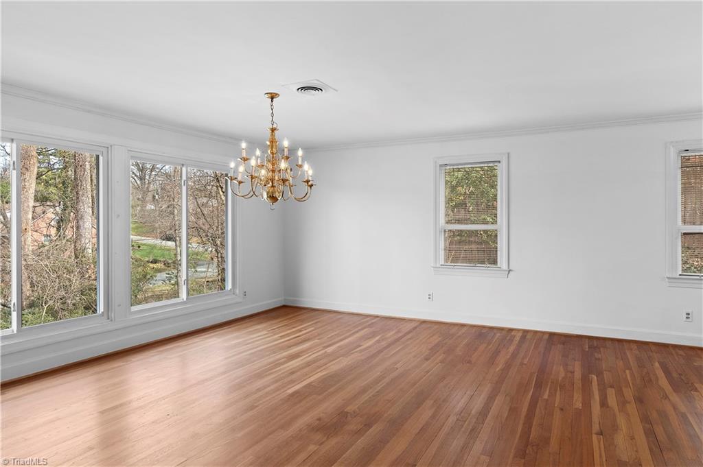 3116 Burkeshore Road Winston-Salem, NC 27106 - Photo 5 of 34