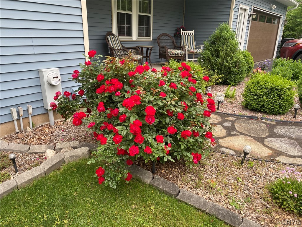 8245 Kirkville Road Manlius, NY 13082 - Photo 4 of 50 Fall in love with the beauty and charm of this ama