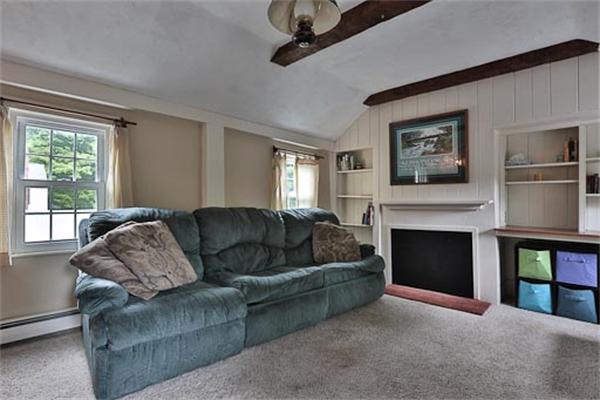 21 Concord Road Bedford, MA 01730 - Photo 12 of 23 Gallery Image 12