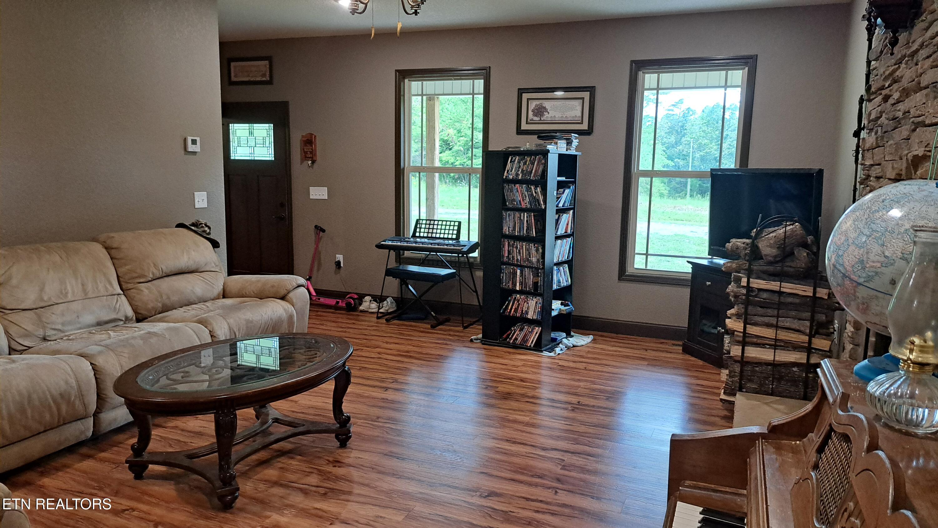 899 Flat Rock Road Crossville, TN 38572 - Photo 12 of 60 12