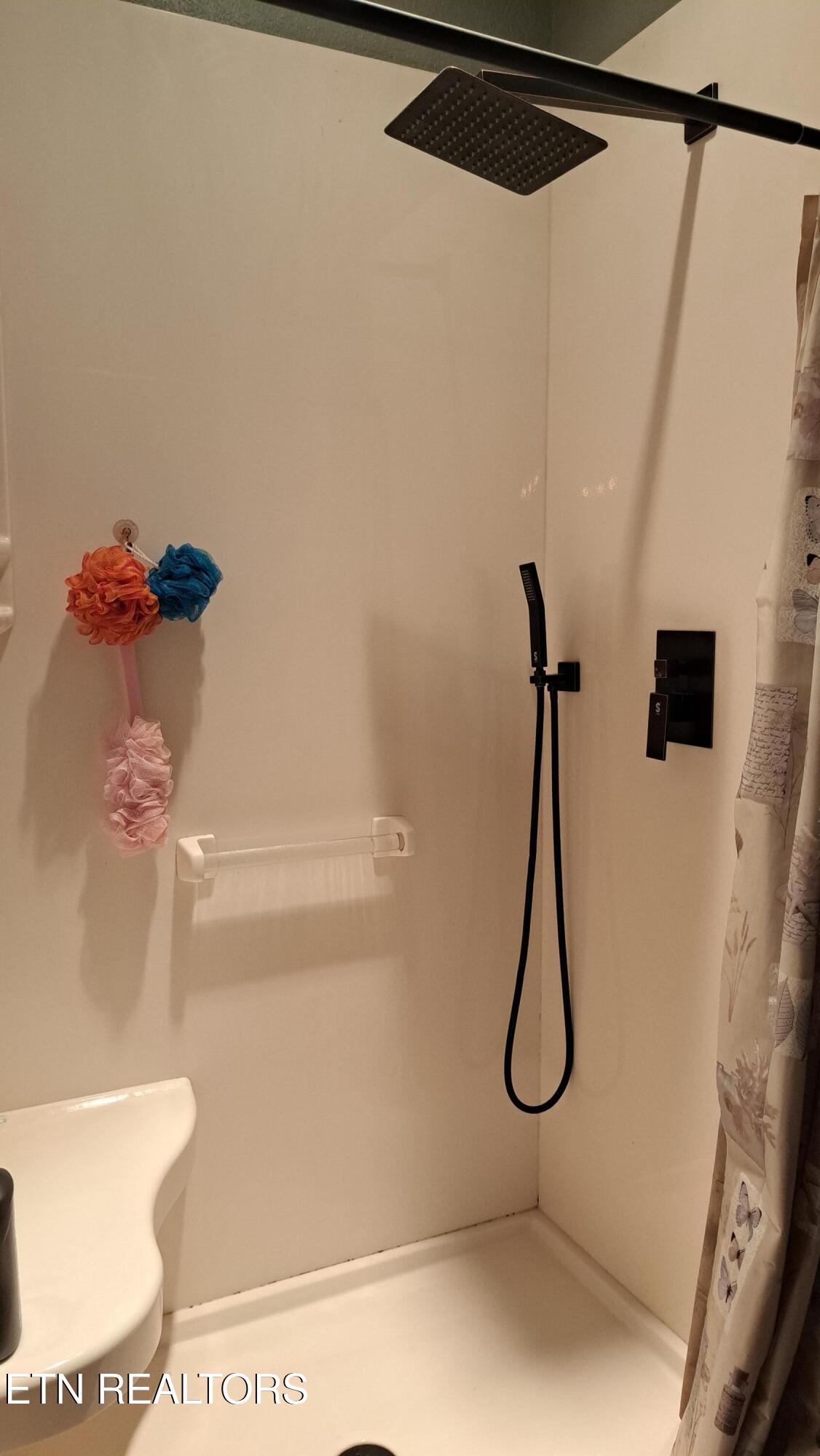 899 Flat Rock Road Crossville, TN 38572 - Photo 25 of 60 25