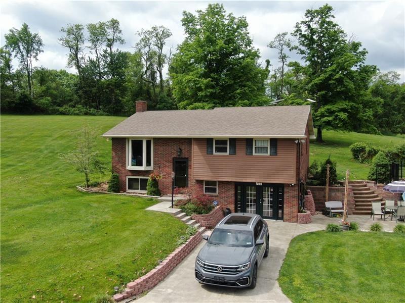 133 Baer Road Smock, PA 15480 - Photo 2 of 34 Gallery Image 2
