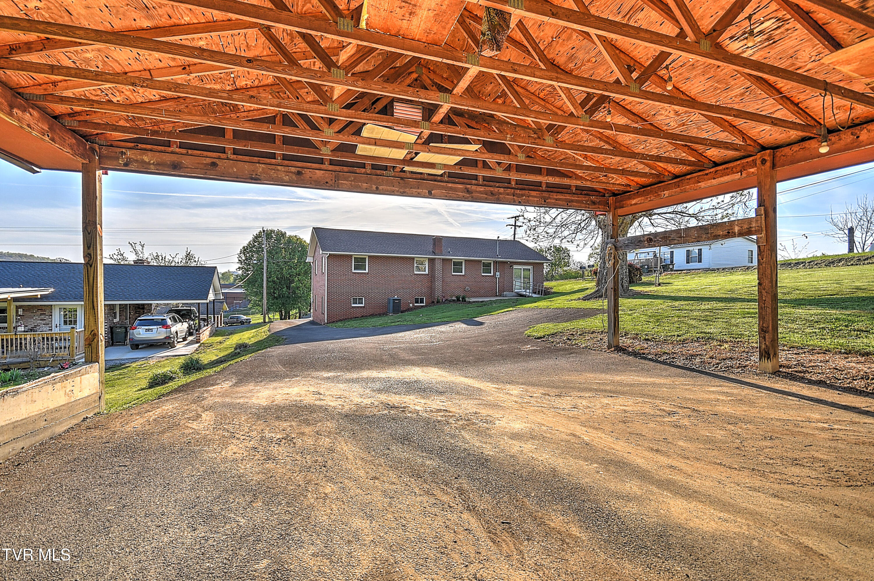 133 Fairfax Road Kingsport, TN 37660 - Photo 40 of 41 133 Fairfax JT-41