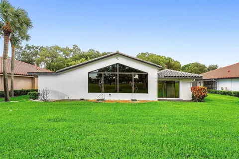 $474,900 | 14 Oaks Lane, Boynton Beach, FL 33436