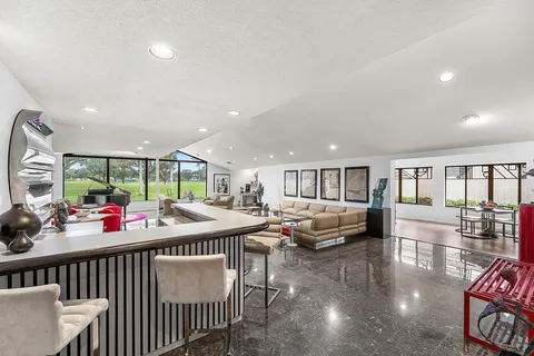 $474,900 | 14 Oaks Lane, Boynton Beach, FL 33436