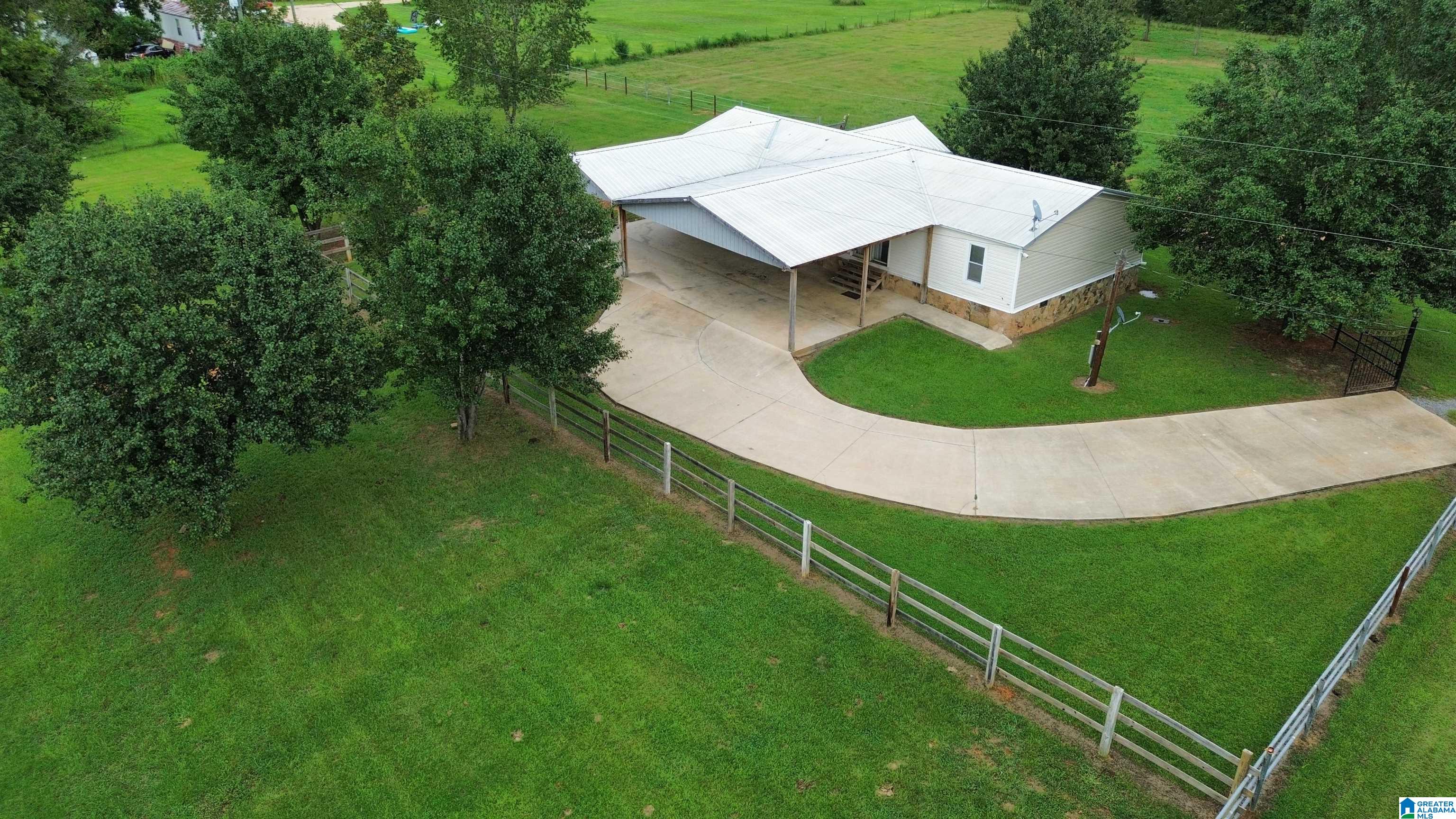 319 Kymulga Road Childersburg, AL 35044 - Photo 11 of 58