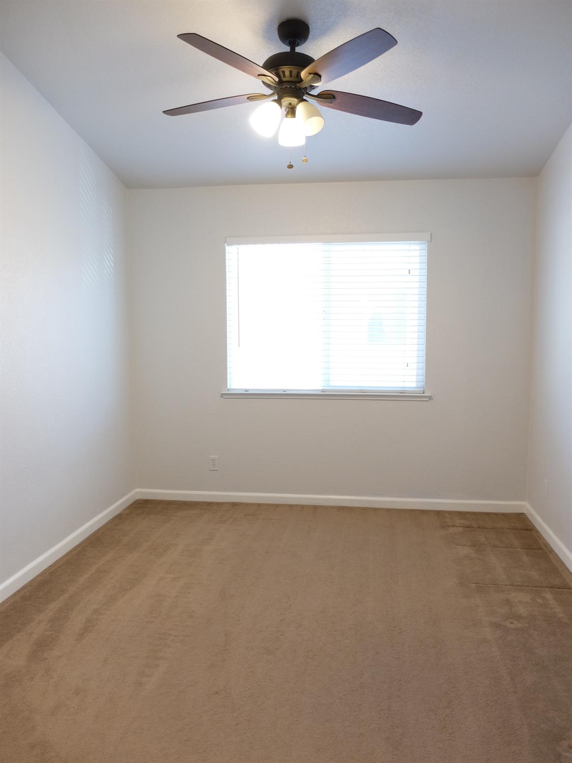 3304 Cardinal Flower Avenue Modesto, CA 95355 - Photo 31 of 48