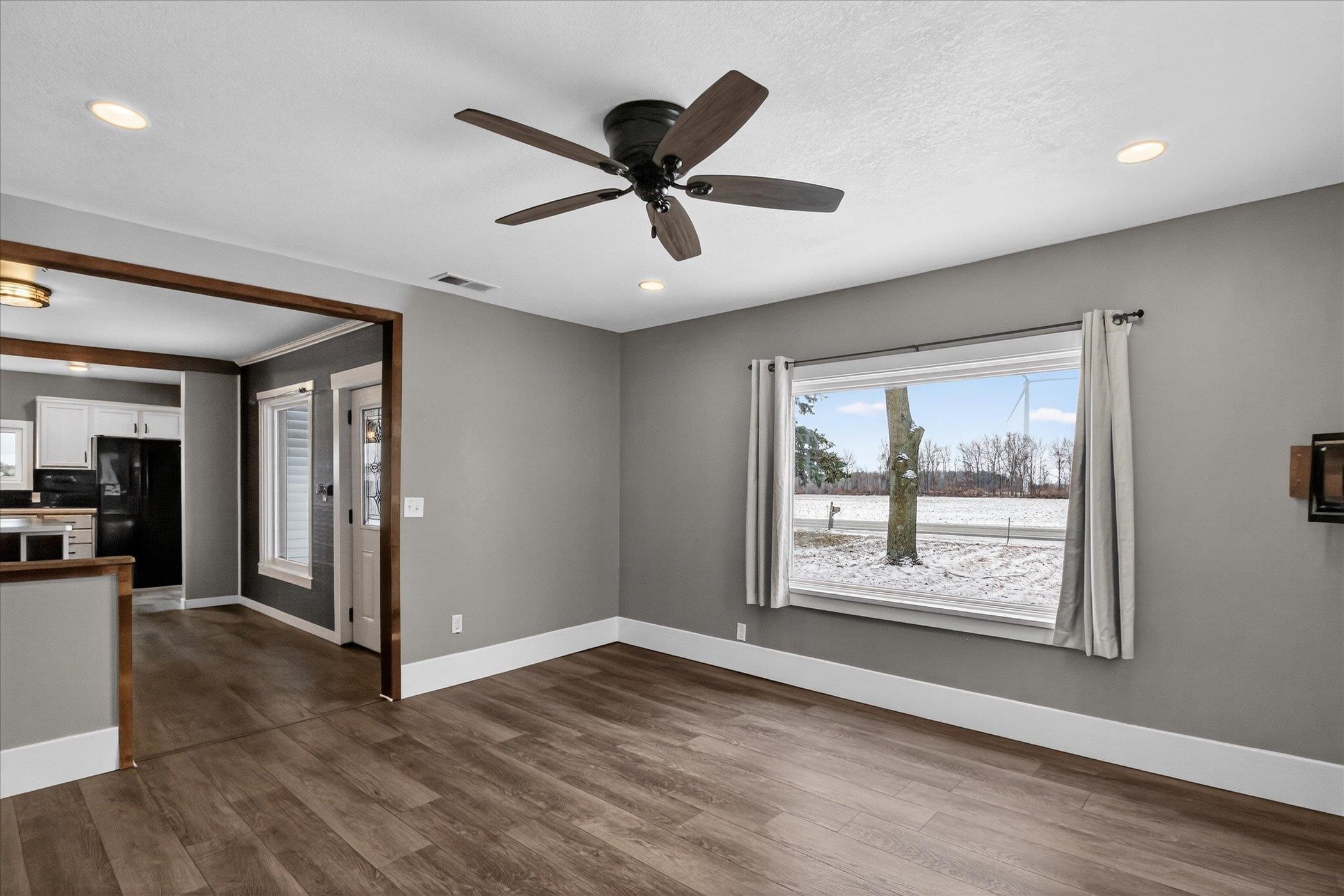 5329 East Monroe Road Breckenridge, MI 48615 - Photo 21 of 38 1941719-a638640d-b5b5-4d1b-8143-6b8cb110fdaa.JPG