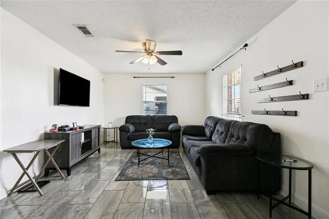 $230,000 | 5117 Woodcrest Drive, Marrero, LA 70072