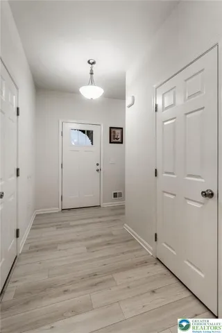 $2,795 | 164 Maureen Lane, Allentown, PA 18104