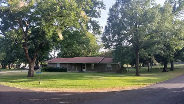 $1,750 | 8530 Choctaw Drive, Kemp, TX 75143