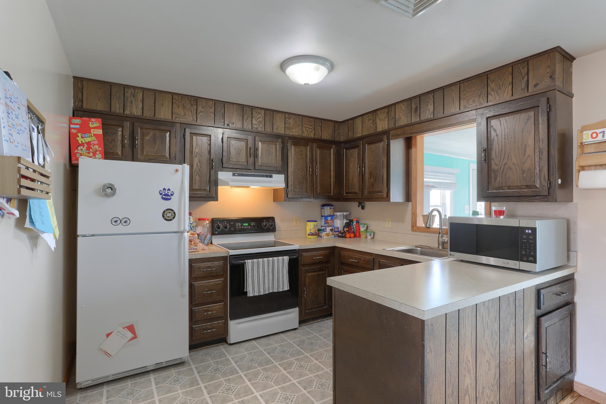 3472 Bossler Road Elizabethtown, PA 17022 - Photo 10 of 35 Gallery Image 10