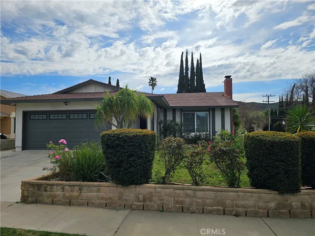 $819,900 | 5604 Bloomfield Street, Simi Valley, CA 93063