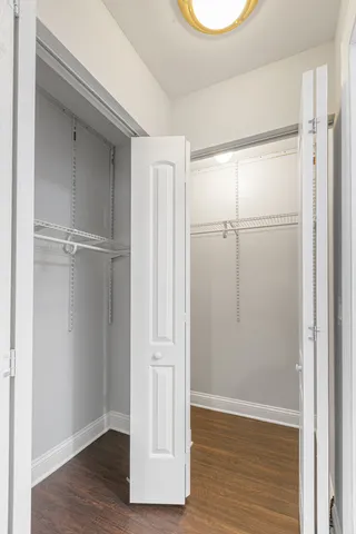 $1,450 | 5534 North Kenmore Avenue, Unit 205, Chicago, IL 60640