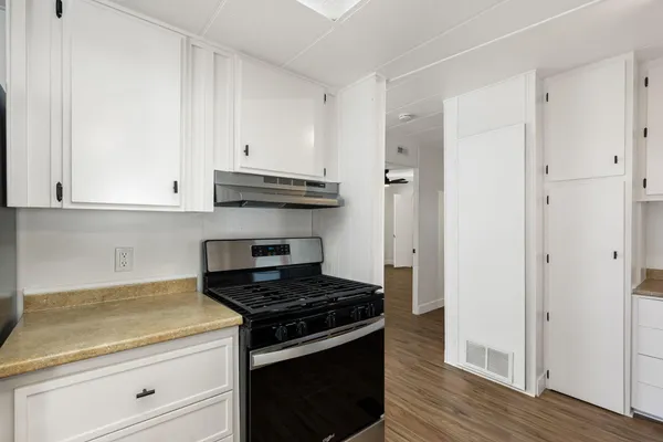 $64,900 | 9 Vía Valverde, Cathedral City, CA 92234