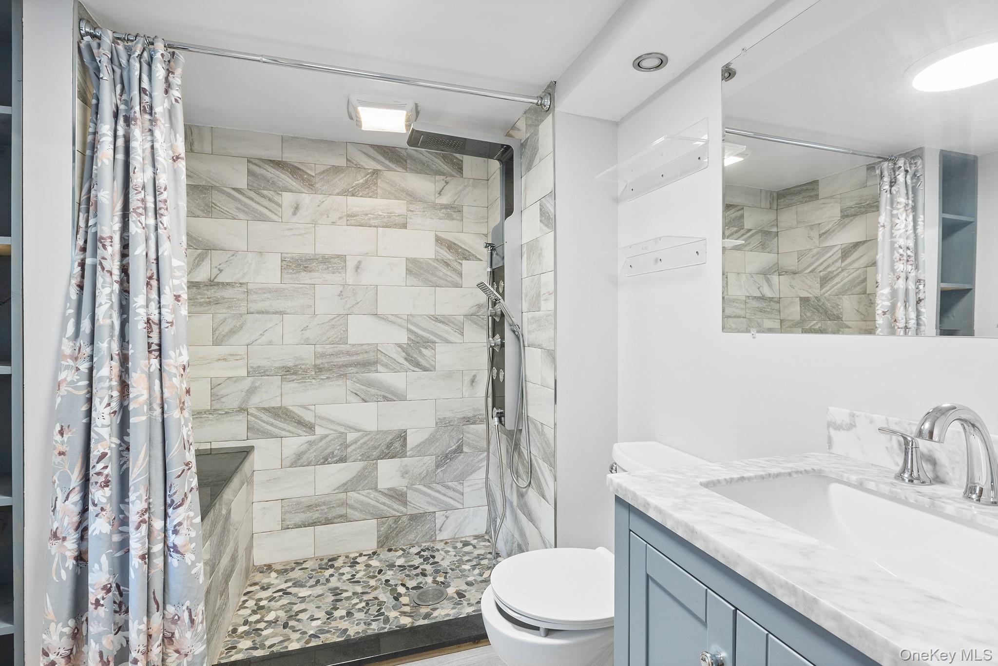 37 South Plank Road Westtown, NY 10998 - Photo 16 of 22