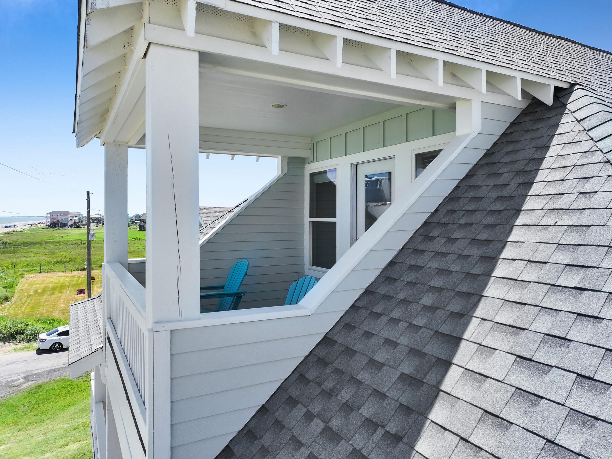 1215 Gulf Road Crystal Beach, TX 77650 - Photo 27 of 34 a view of entryway with a front door