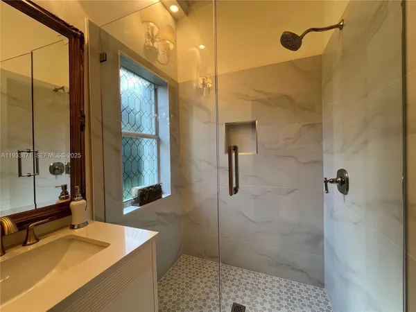 $5,000 | 3809 Eagle Court, Weston, FL 33331