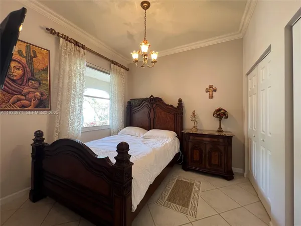 $5,000 | 3809 Eagle Court, Weston, FL 33331