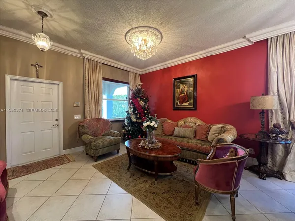 $5,000 | 3809 Eagle Court, Weston, FL 33331