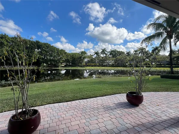 $5,000 | 3809 Eagle Court, Weston, FL 33331