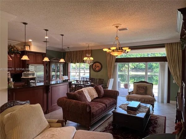 $5,000 | 3809 Eagle Court, Weston, FL 33331