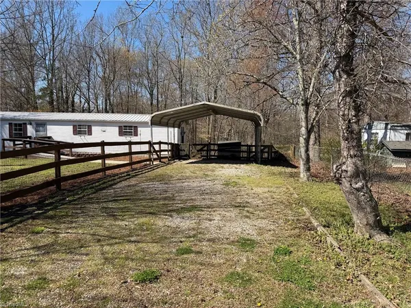 $125,900 | 2050 Pondarosa Drive, Kernersville, NC 27284