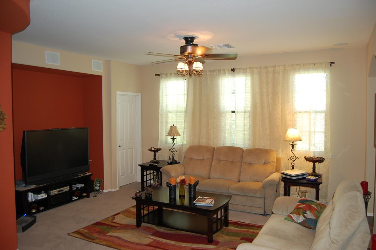 2306 West Sleepy Ranch Road Phoenix, AZ 85085 - Photo 6 of 11 family rm
