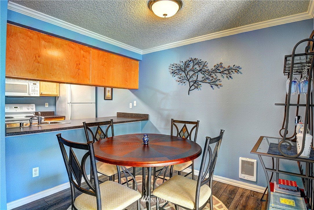 13009 East Gibson Road, Unit Q230 Everett, WA 98204 - Photo 4 of 18 Gallery Image 4