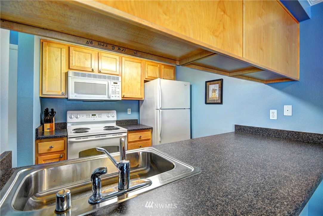 13009 East Gibson Road, Unit Q230 Everett, WA 98204 - Photo 6 of 18 Gallery Image 6