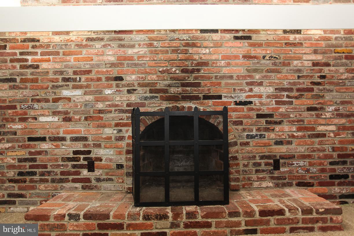 1606 Crestline Road Silver Spring, MD 20904 - Photo 28 of 56 Raised Hearth Fireplace