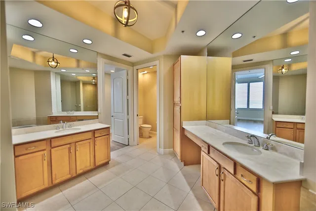 $695,000 | 2104 West First Street, Unit 2804, Fort Myers, FL 33901