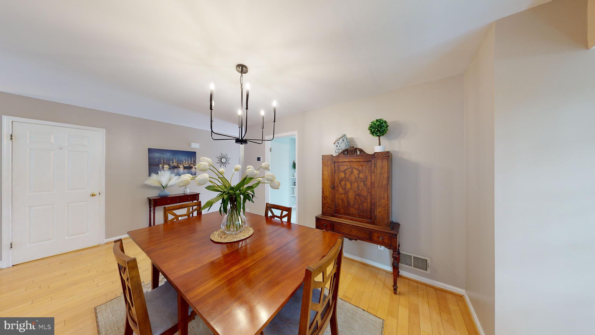 101 Reflection Way Sterling, VA 20164 - Photo 9 of 58