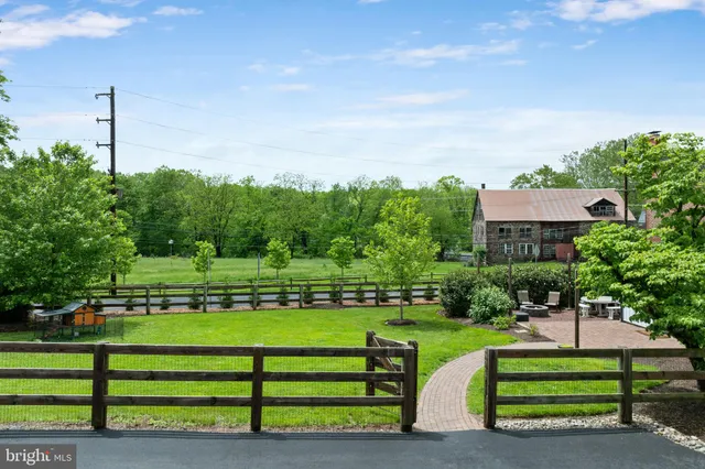 $3,200 | 2406 Upper Ridge Road, Unit 1, Perkiomenville, PA 18074