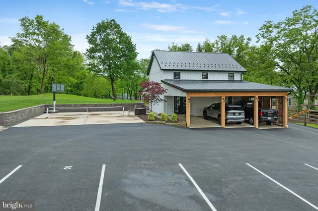 $3,200 | 2406 Upper Ridge Road, Unit 1, Perkiomenville, PA 18074