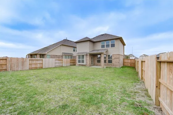 $2,350 | 812 Laguna Green Lane, Katy, TX 77493