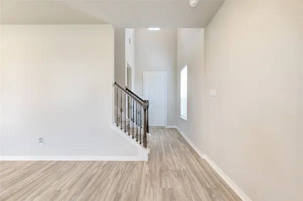 $2,350 | 812 Laguna Green Lane, Katy, TX 77493