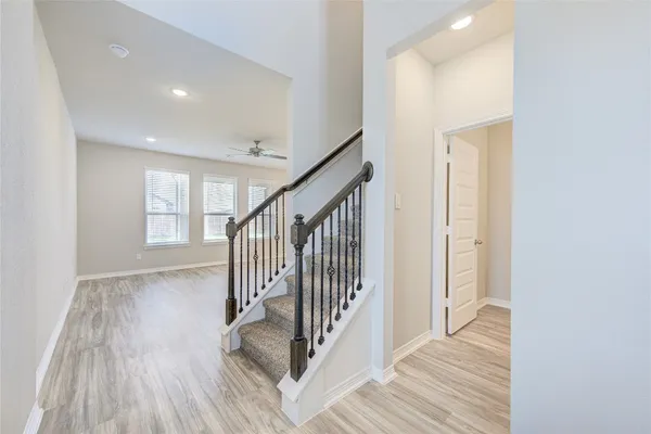 $2,350 | 812 Laguna Green Lane, Katy, TX 77493