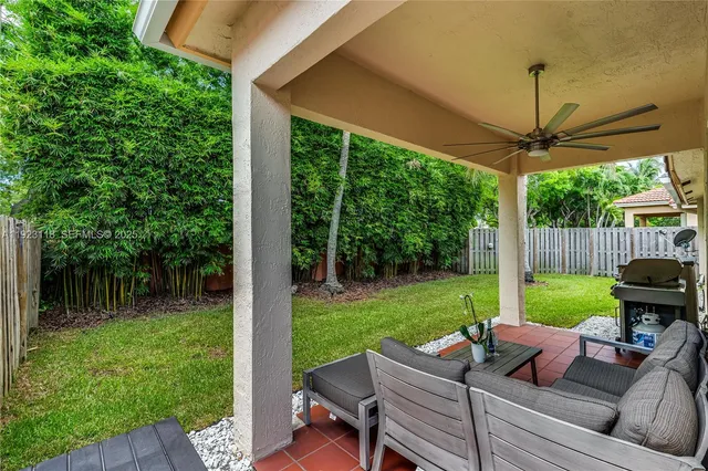 $589,000 | 13946 South Cypress Cove Circle, Davie, FL 33325