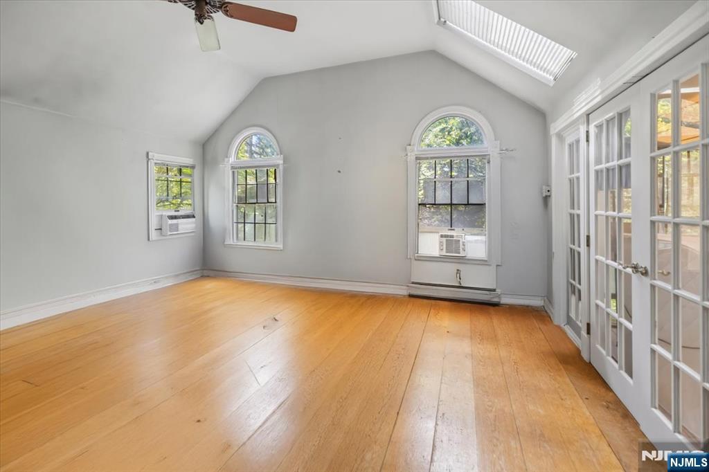 148 Spring Valley Road Montvale, NJ 07645 - Photo 17 of 31