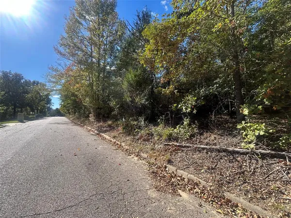 $55,000 | 11 Bayshore Drive, Athens, TX 75752