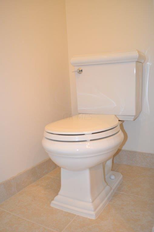 1057 Runyon Road Columbus, OH 43227 - Photo 12 of 25 Gallery Image 12