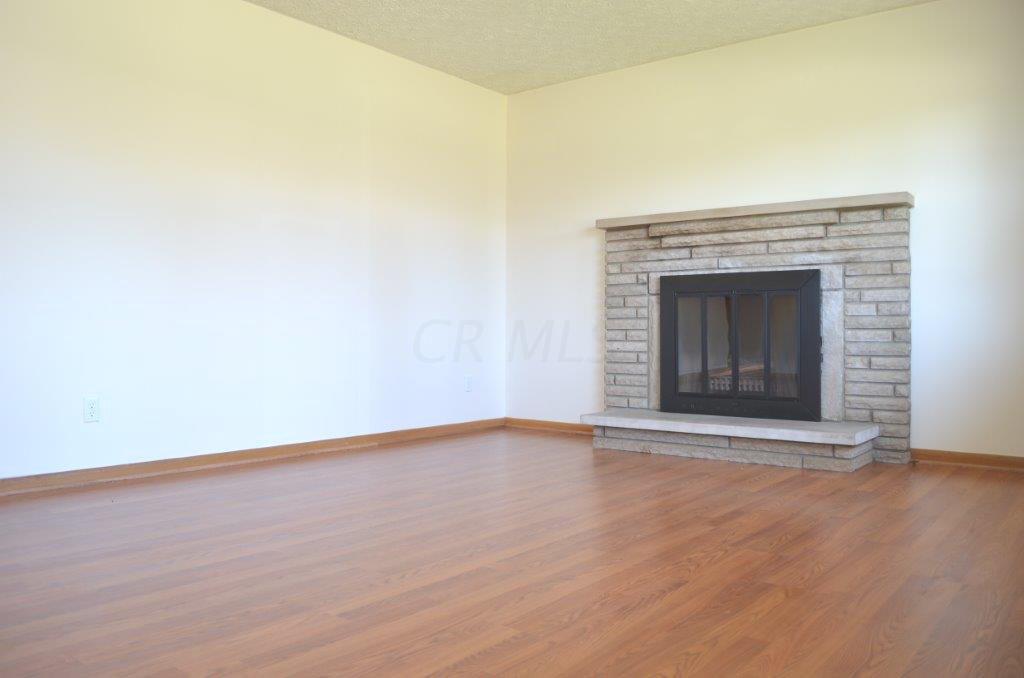 1057 Runyon Road Columbus, OH 43227 - Photo 4 of 25 Gallery Image 4