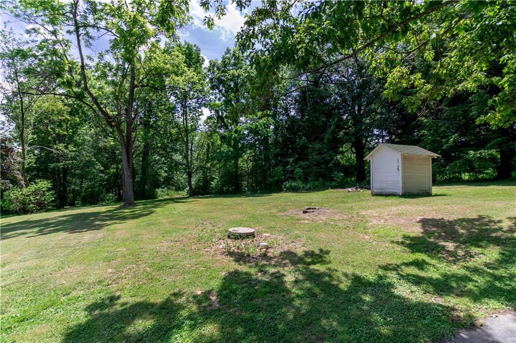 347 Stewarton Road Mill Run, PA 15464 - Photo 15 of 21