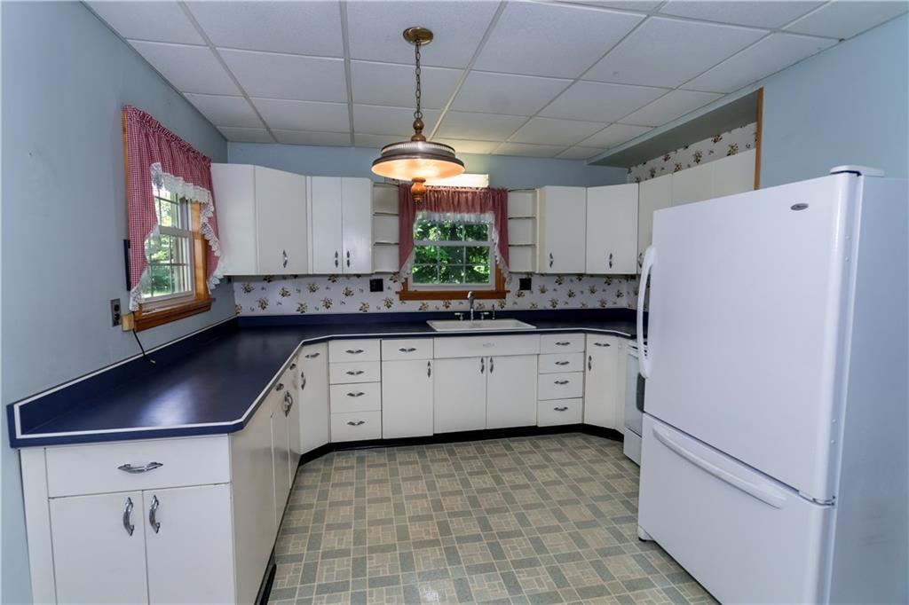 347 Stewarton Road Mill Run, PA 15464 - Photo 8 of 21