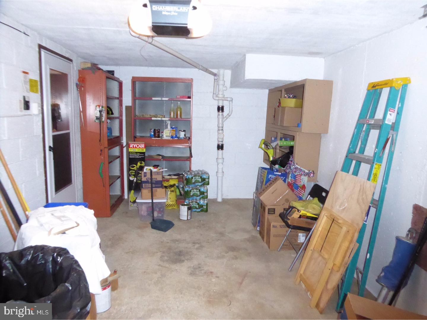 3874 Fairdale Road Philadelphia, PA 19154 - Photo 15 of 18 Gallery Image 15