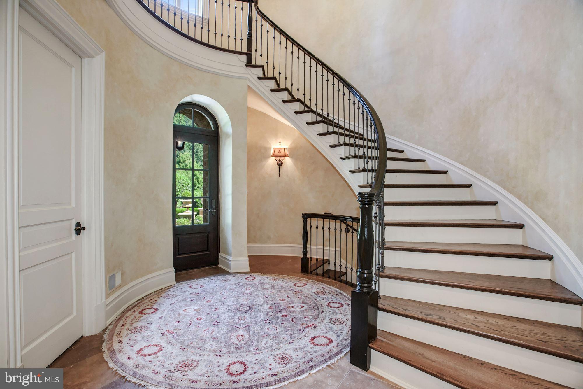1004 Founders Ridge Lane McLean, VA 22102 - Photo 12 of 30 Interior (General)