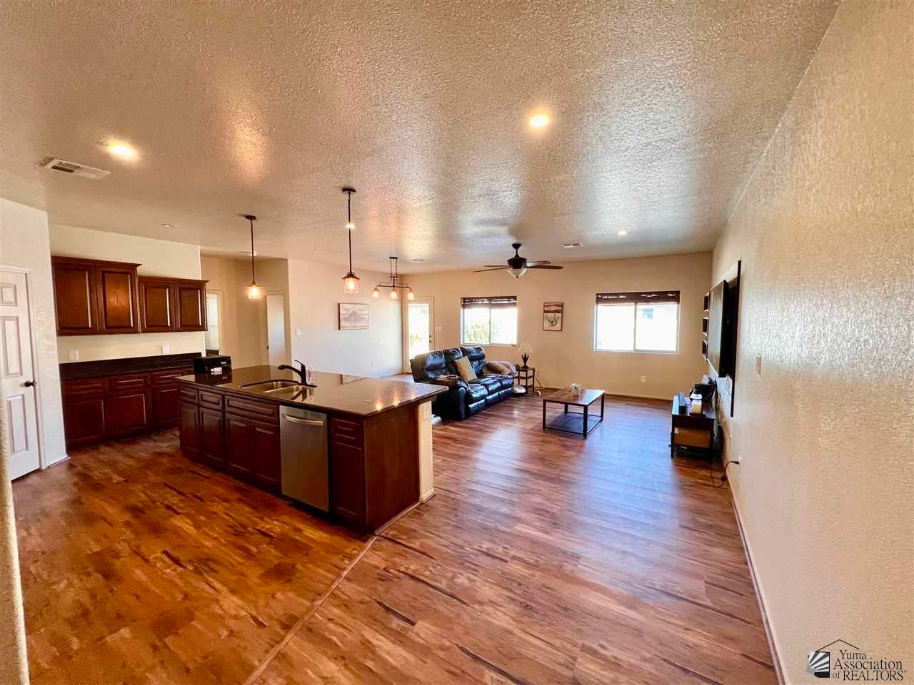 7634 East 40th Road Yuma, AZ 85365 - Photo 3 of 38 Gallery Image 3