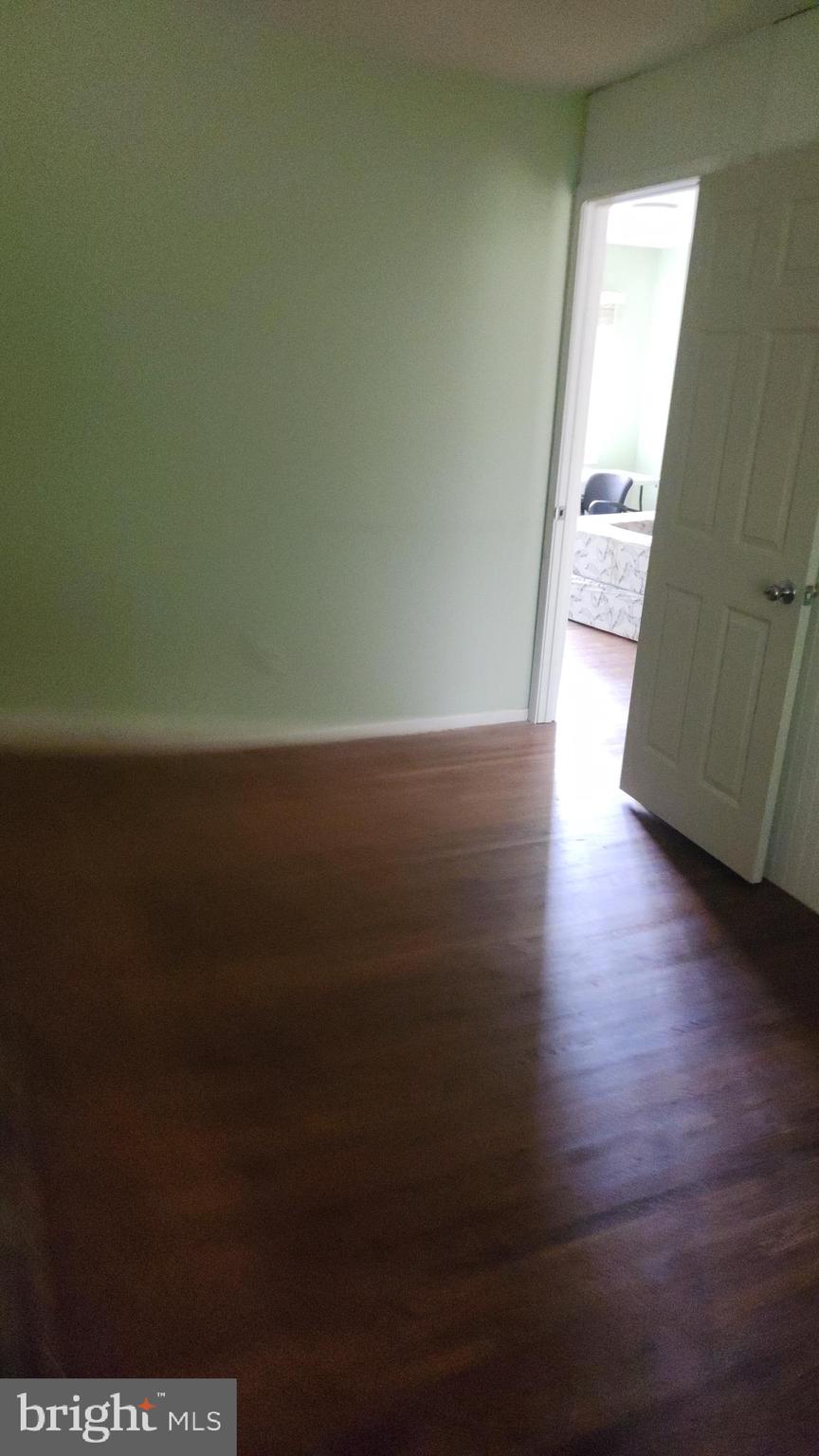 6507 Byron Avenue Springfield, VA 22150 - Photo 6 of 8